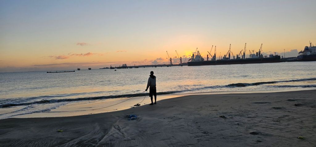 Fisherman Toamasina Port